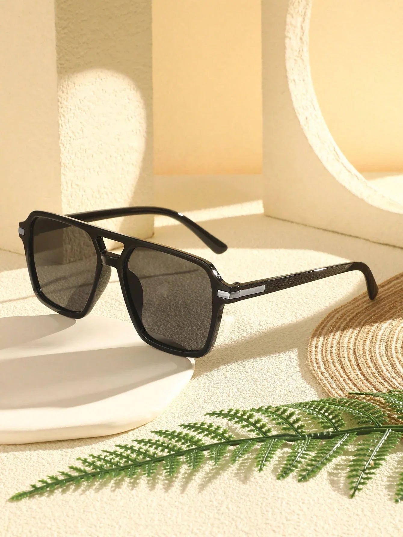 Riviera™ Retro Sunglasses
