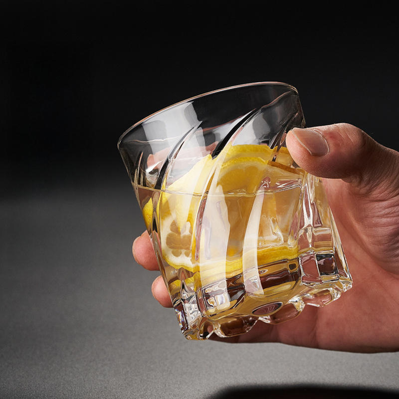 Vera Swirl Whiskey Glass