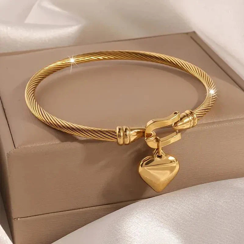 Calla™ Classic Gold Bracelet