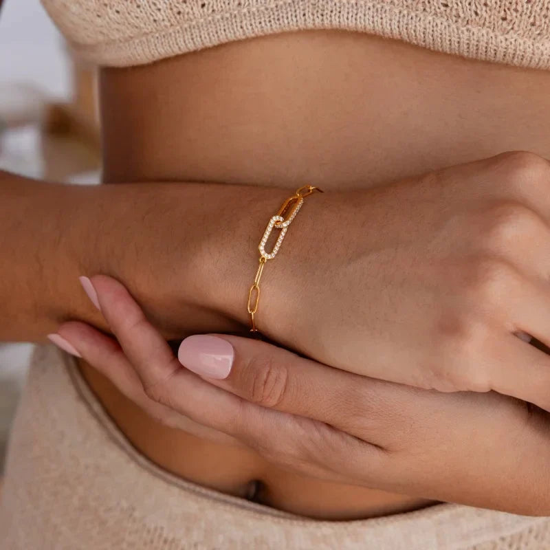 Maeve™ Modern Link Bracelet