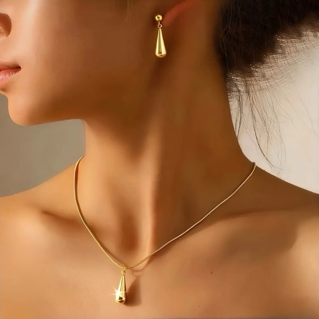 Coralie™ Drop Necklace Set