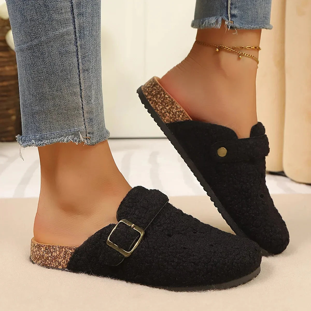 Aurelia™ Fleece Clogs